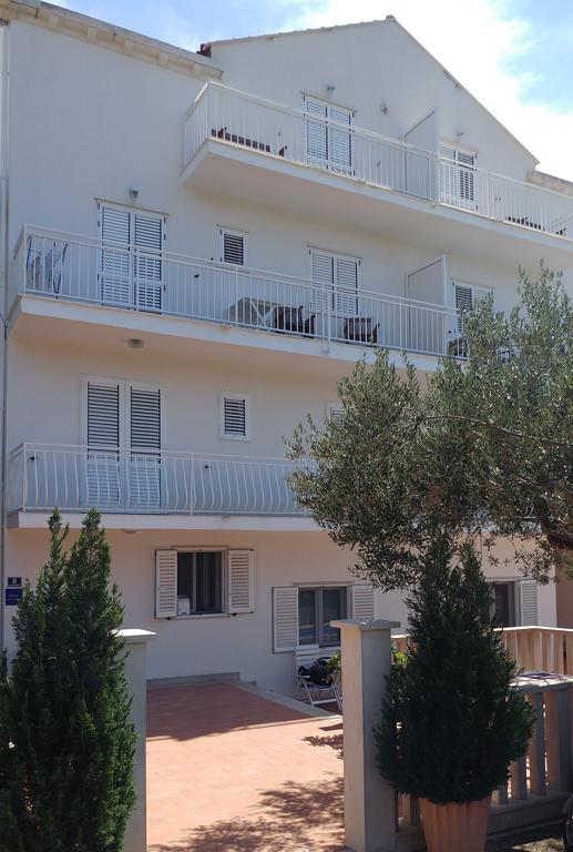 קאבטאט Apartments Antonio מראה חיצוני תמונה